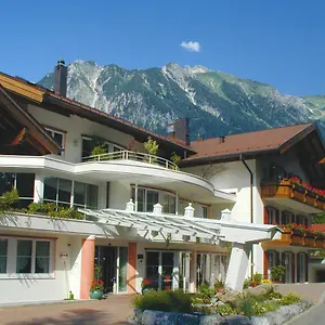 4* Hotel Ringhotel Nebelhornblick