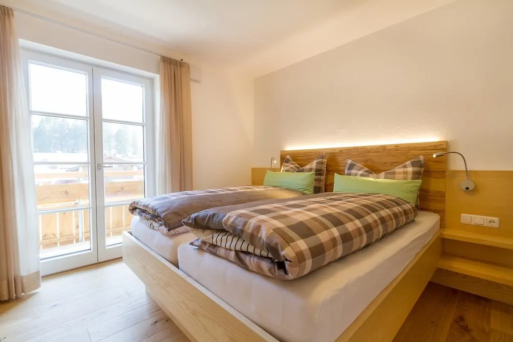 Landhaus Deiser Ferienwohnungen, Haus Maximilian Oberstdorf 0*,  Německo